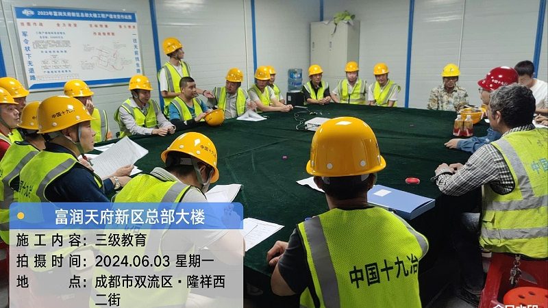 广州叉车技校培训，收费标准背后的考量因素