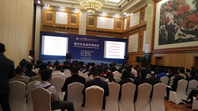 函授与业余，职场进修者的不同选择路径**